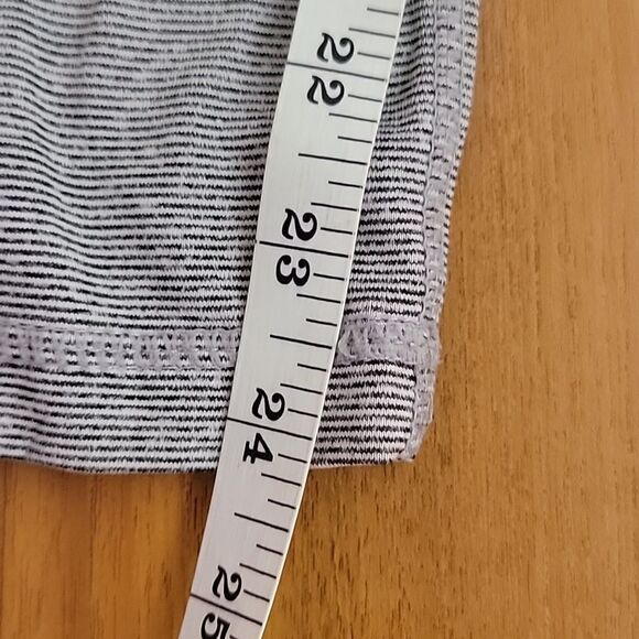 Danskin pull on yoga pants Size M - Picture 10 of 10